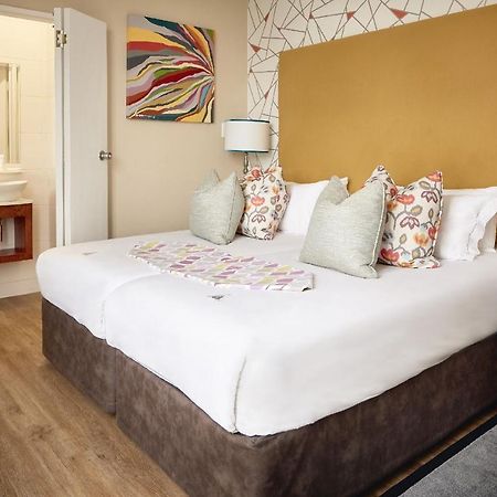 First Group Oceanic Hotell Durban Exteriör bild