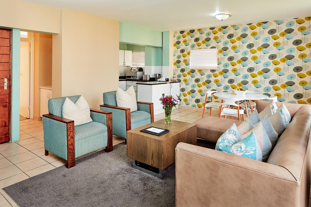 First Group Oceanic Hotell Durban Exteriör bild