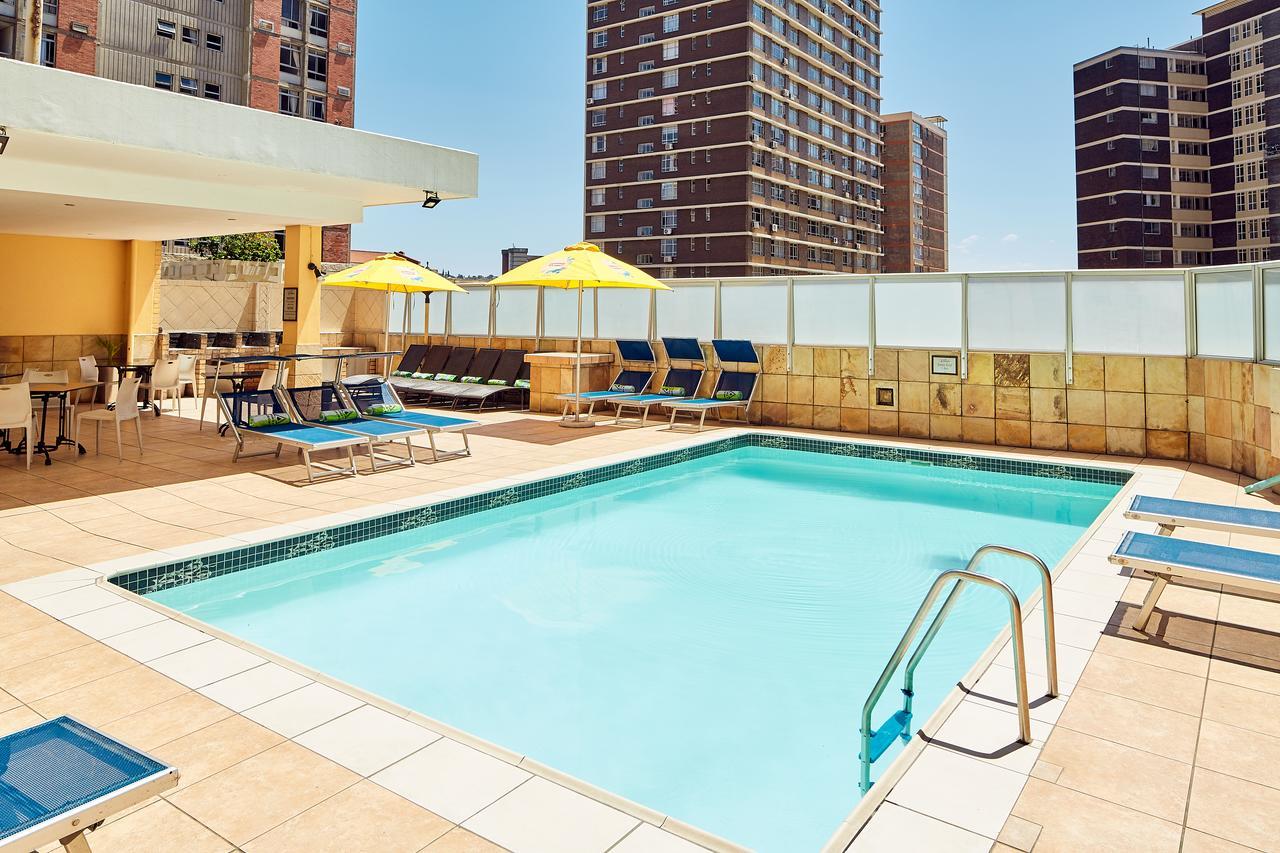 First Group Oceanic Hotell Durban Exteriör bild